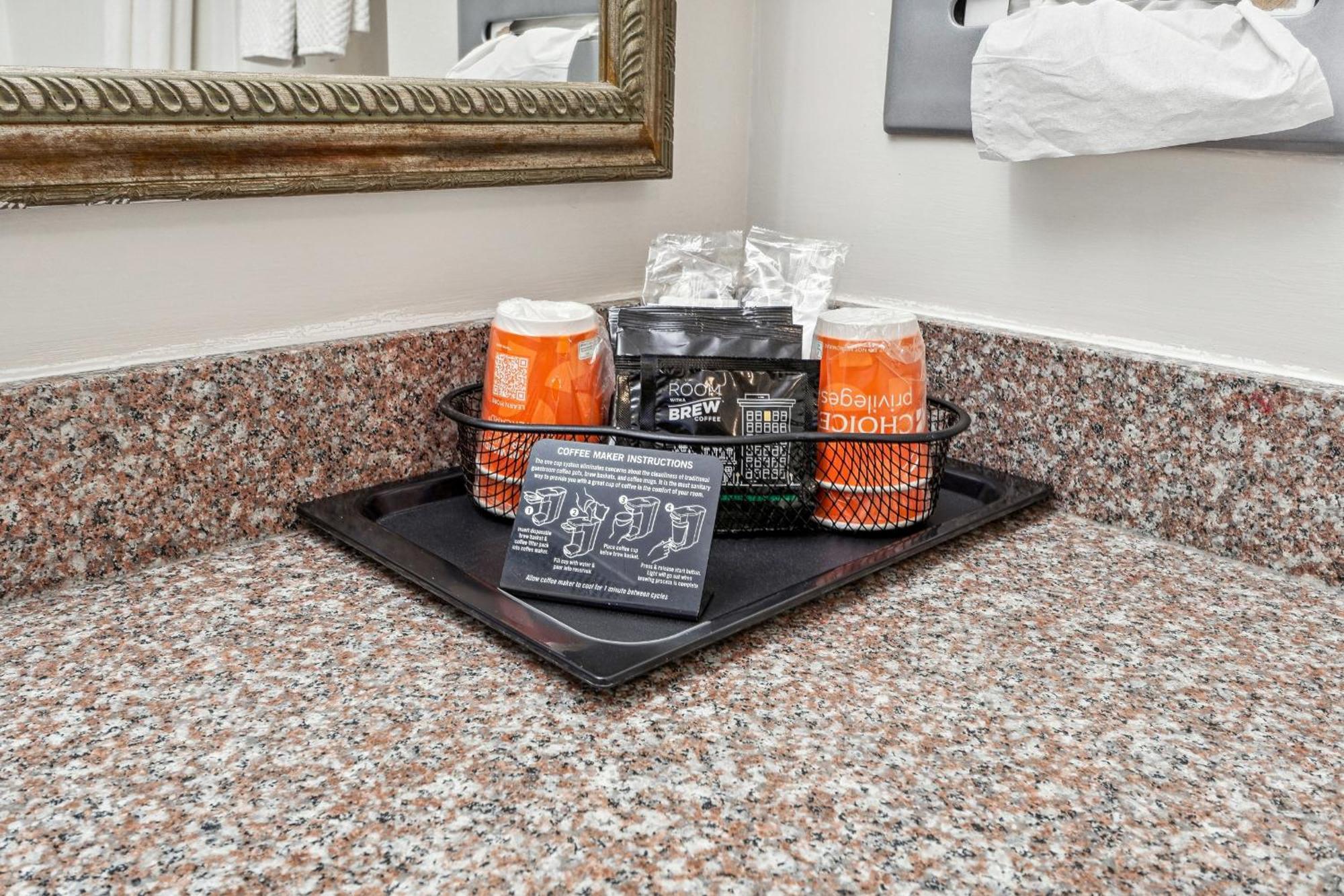 Quality Inn & Suites Dawsonville Eksteriør billede