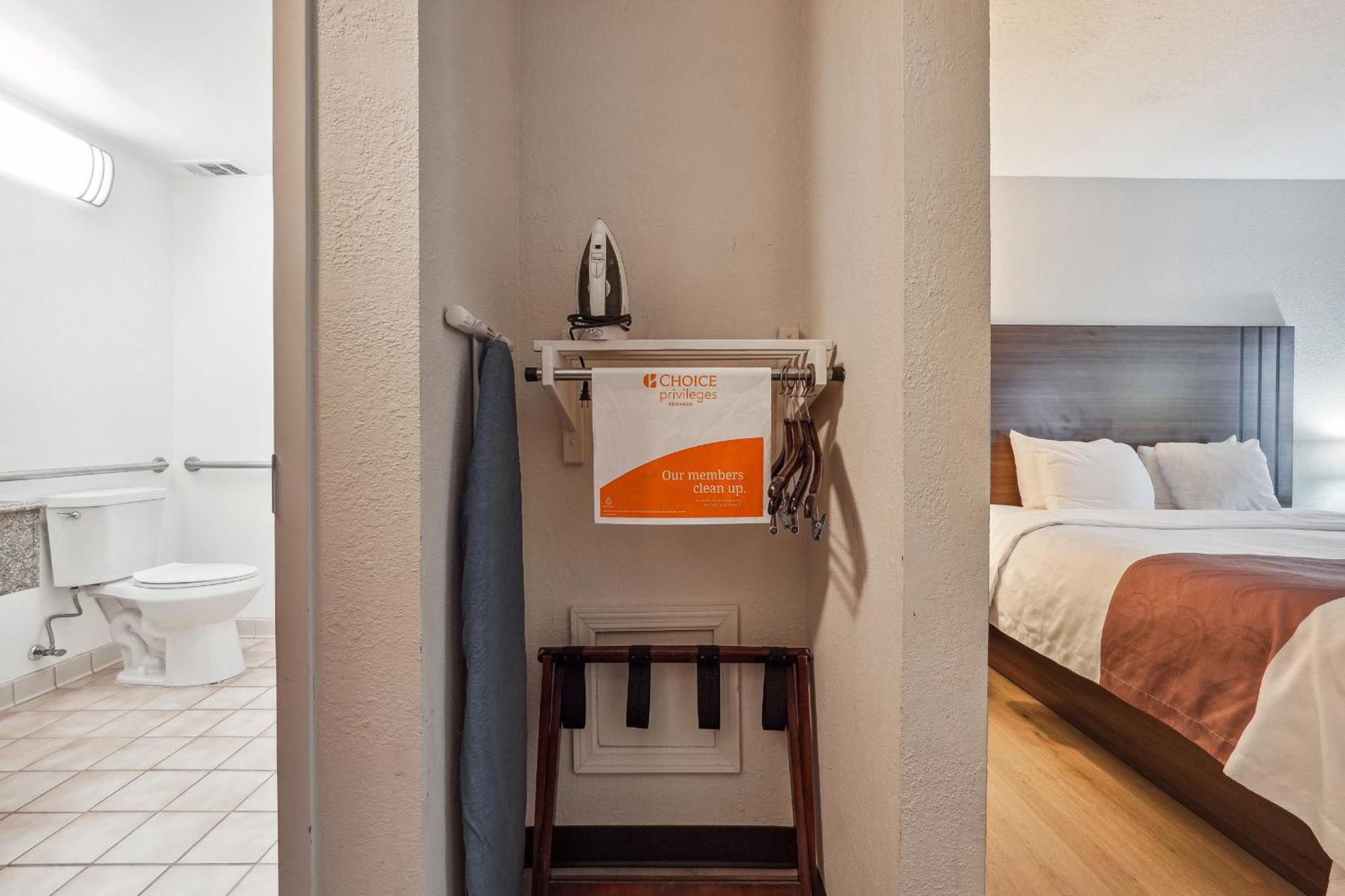 Quality Inn & Suites Dawsonville Eksteriør billede