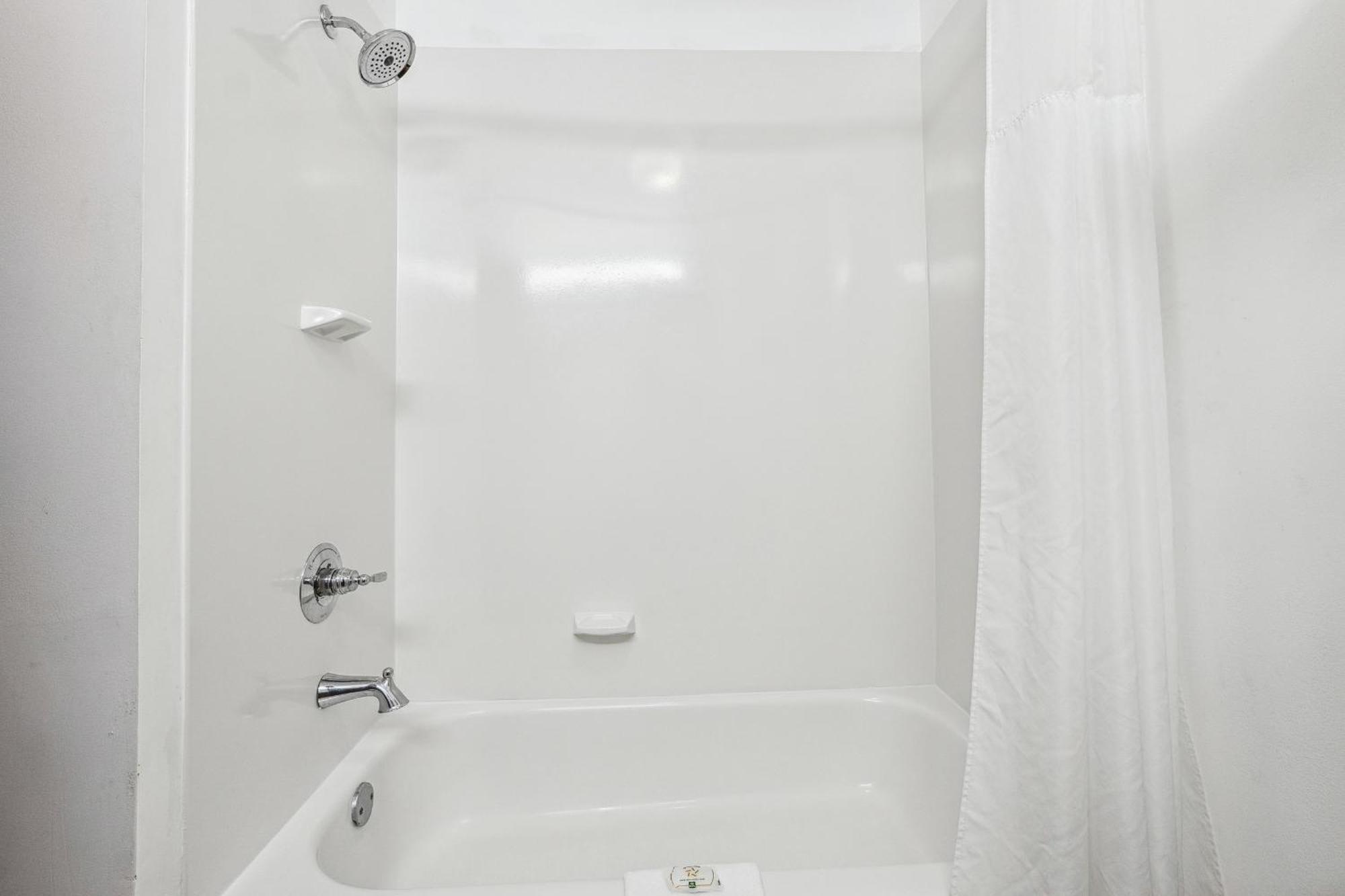 Quality Inn & Suites Dawsonville Eksteriør billede