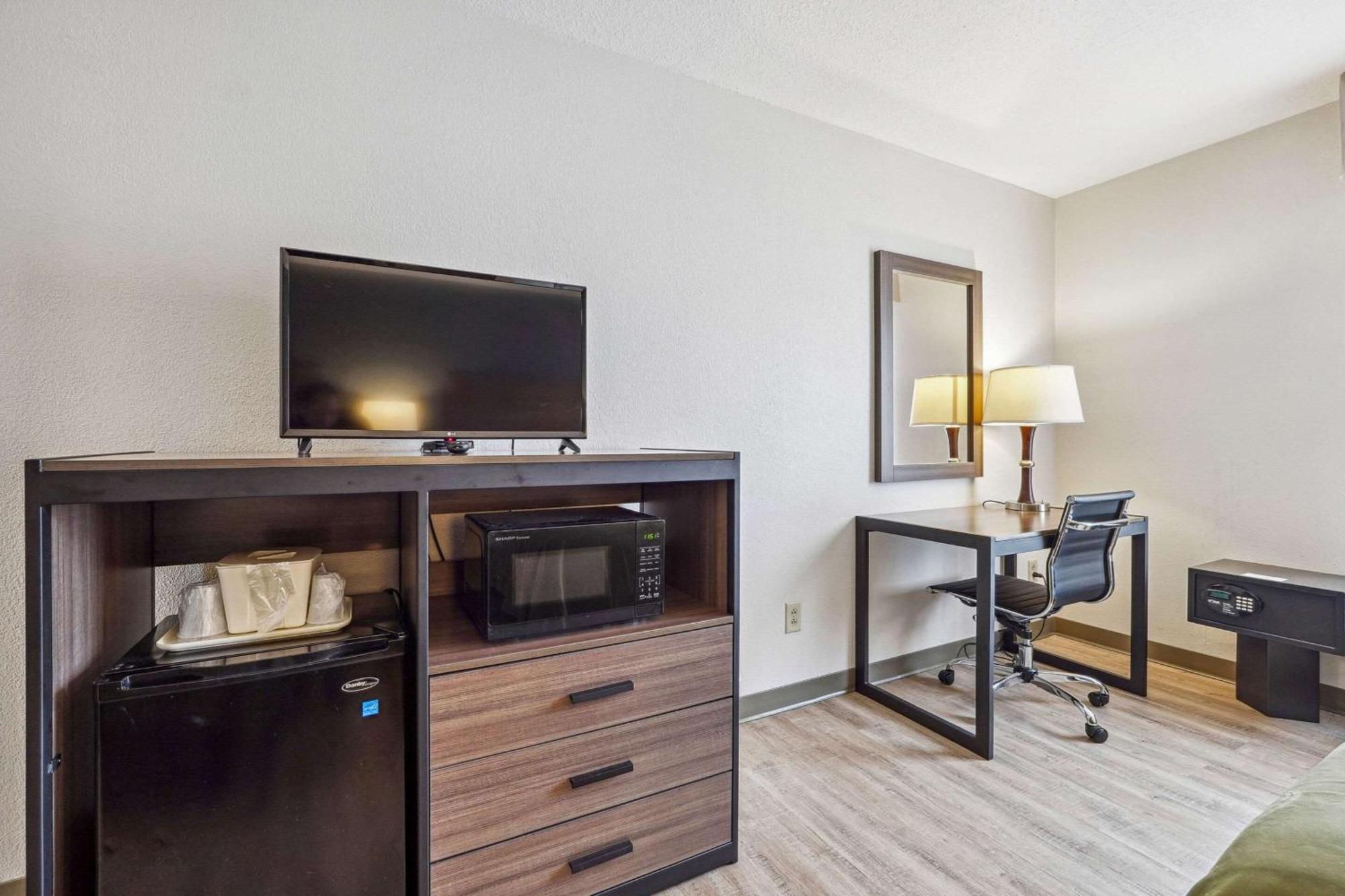 Quality Inn & Suites Dawsonville Eksteriør billede